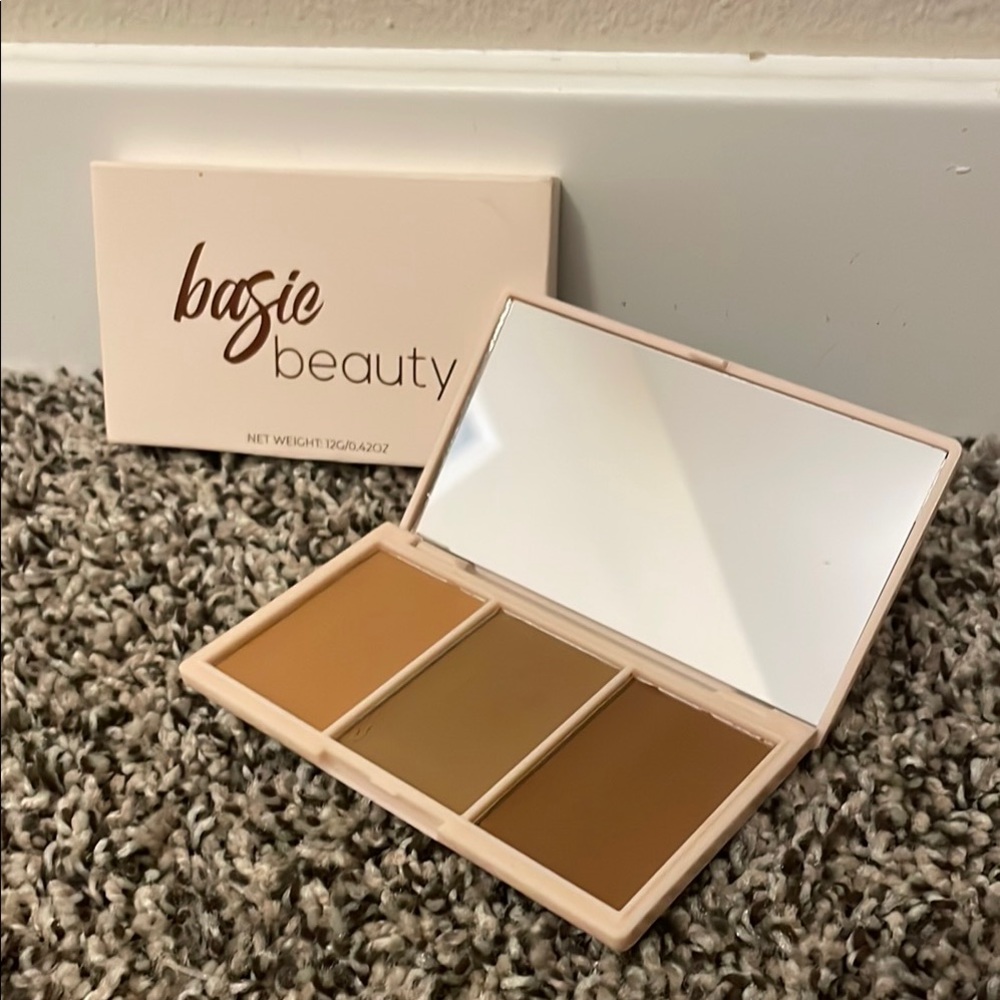 Basic Beauty Contour Palette